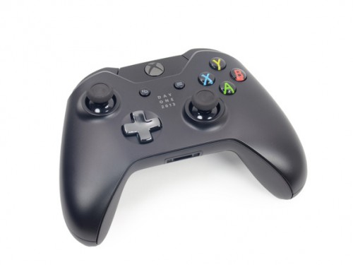 微软xbox One全拆 比前代好修理 电路城